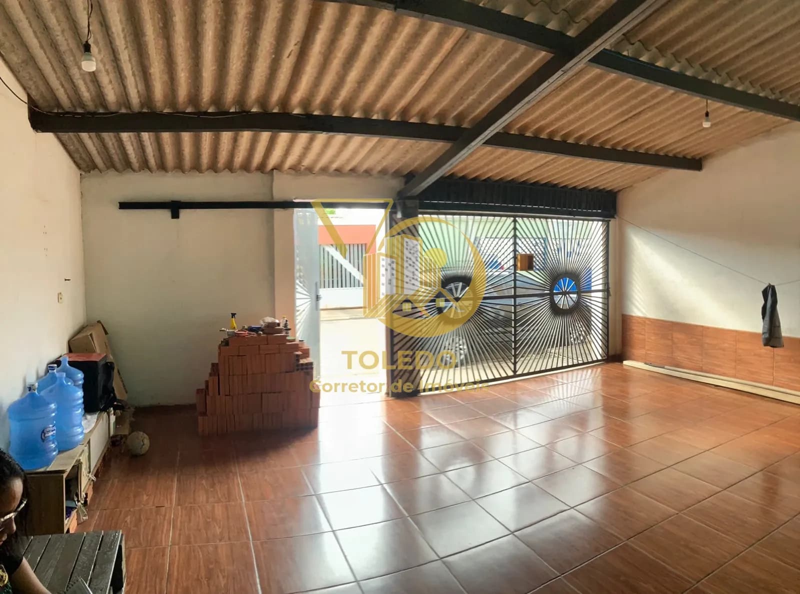 Casa no pedra 90 à venda